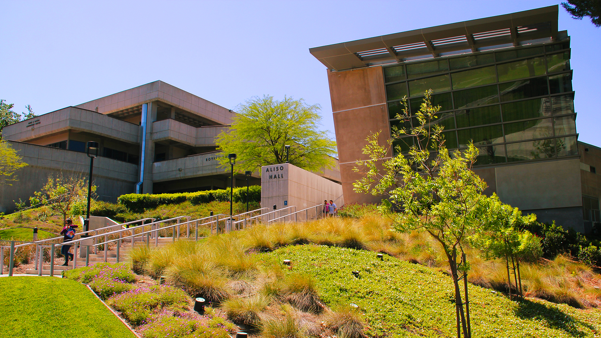 College of the Canyons 
 campus