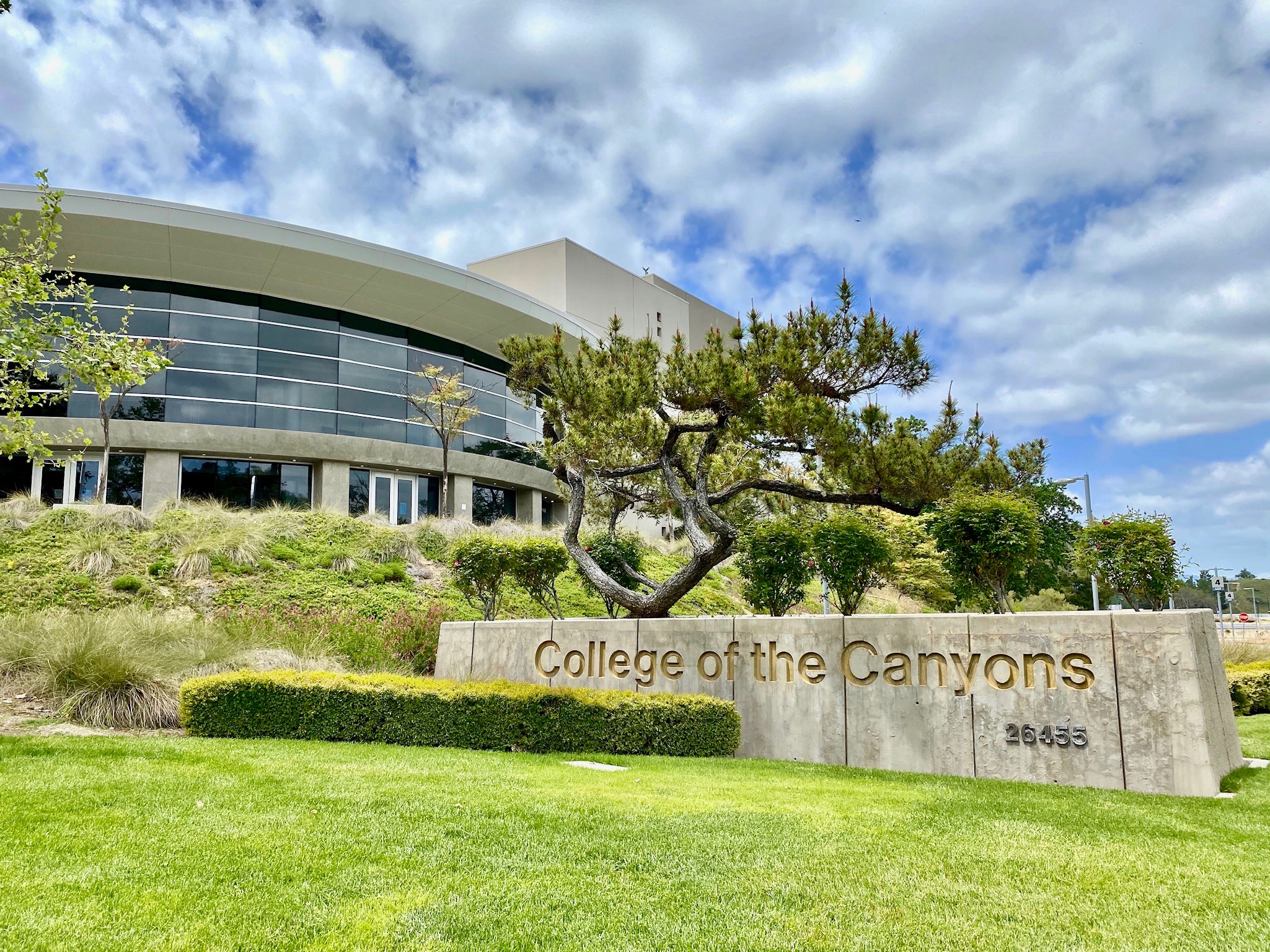 College of the Canyons 
 campus
