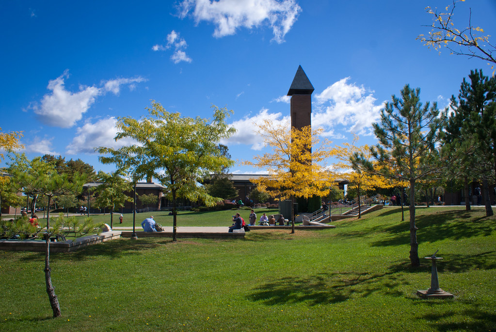 FultonMontgomery
Community
College State
University of
New York 
 campus